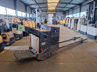 Stand-on pallet truck Caterpillar NPV20N2