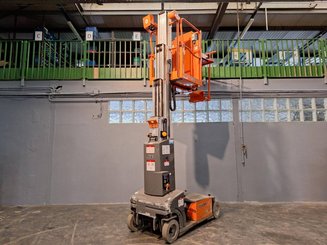 Vertical lift platform JLG TOUCAN DUO