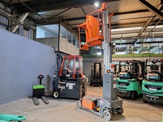 Vertical lift platform JLG TOUCAN DUO