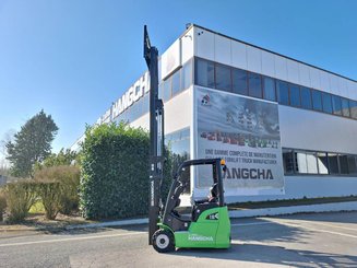 Three wheel front forklift Hangcha XC3-18i (CPDS18-XCC2G-SI) - 8