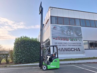 Three wheel front forklift Hangcha XC3-18i (CPDS18-XCC2G-SI) - 3