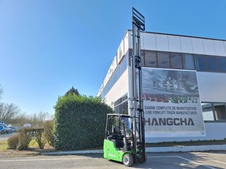 Three wheel front forklift Hangcha XC3-20i (CPDS20-XCC2G-SI)