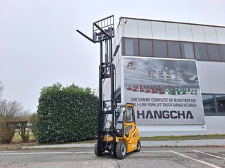 Four wheel front forklift Hangcha XE25i (CPD25-XEY2-SI) - 7