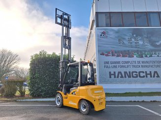 Four wheel front forklift Hangcha XE38Hi