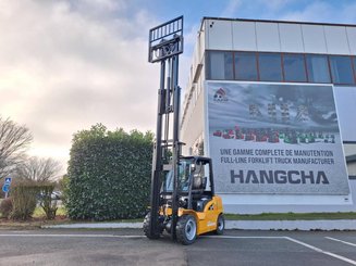 Four wheel front forklift Hangcha XE38Hi