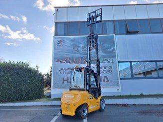 Four wheel front forklift Hangcha XE38i