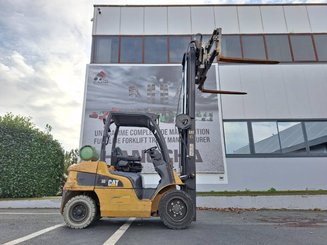 Four wheel front forklift Caterpillar GP30N - 9