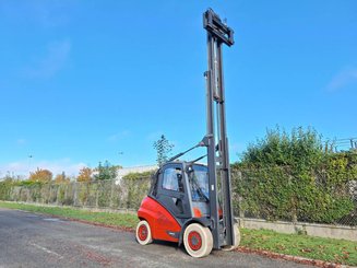 Four wheel front forklift Fenwick H50T-02/600