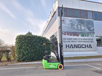 Three wheel front forklift Hangcha X3W10-I (CPDS10-XD4-I)