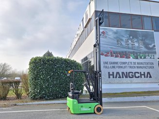 Three wheel front forklift Hangcha X3W10-I (CPDS10-XD4-I) - 9
