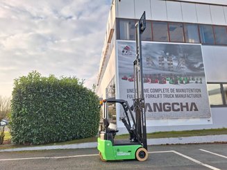 Three wheel front forklift Hangcha X3W10-I (CPDS10-XD4-I)