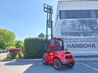 All-terrain forklift Hangcha TT30-4