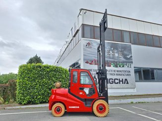 Four wheel front forklift Hangcha XF55G-2