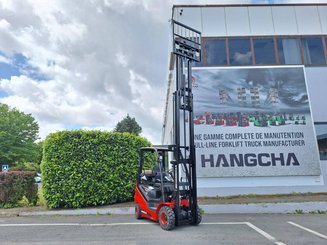 Four wheel front forklift Hangcha XF15G-2