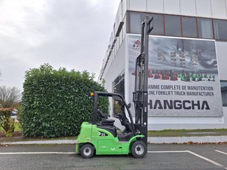 Four wheel front forklift Hangcha XC35i