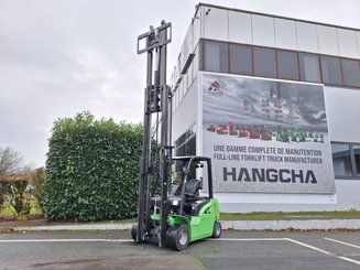 Four wheel front forklift Hangcha XC35i