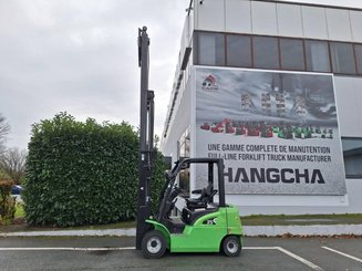 Four wheel front forklift Hangcha XC35i