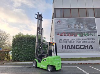 Four wheel front forklift Hangcha XC35i