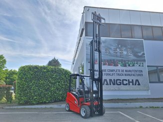 Four wheel front forklift Hangcha A4W35 - 7