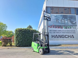 Four wheel front forklift Hangcha AE18-I