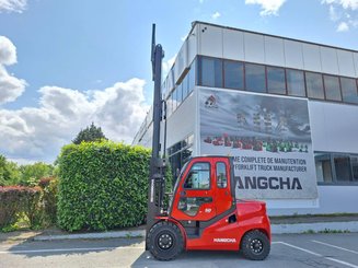 Four wheel front forklift Hangcha XF50D-2 (CPCD50-X2XH8F)