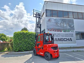Four wheel front forklift Hangcha XF50D-2 (CPCD50-X2XH8F)
