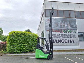 Three wheel front forklift Hangcha  XC3-18i (CPDS18-XCY2G-SI)  - 9