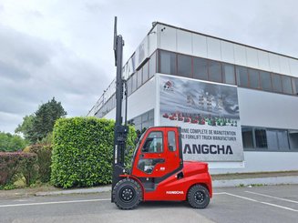 Four wheel front forklift Hangcha XF55D-2