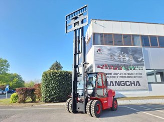Four wheel front forklift Hangcha XF70D