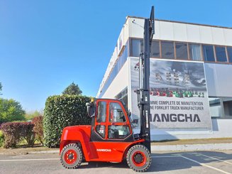 Four wheel front forklift Hangcha XF70D