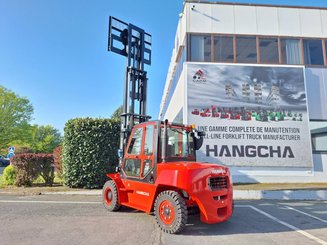 Four wheel front forklift Hangcha XF70D