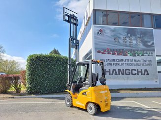Four wheel front forklift Hangcha XE15i (CPD15-XEY2-SI) 