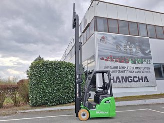 Three wheel front forklift Hangcha XC3-18i (CPDS18-XCC2G-SI)