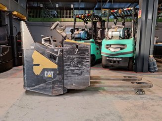 Pedestrian pallet truck Caterpillar NPF25N2 - 9