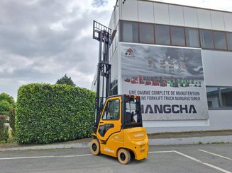 Four wheel front forklift Hangcha XE20Ci - 10