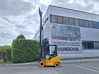 Four wheel front forklift Hangcha XE20Ci