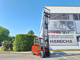 Four wheel front forklift Hangcha XF35D-2