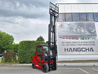 Four wheel front forklift Hangcha XF35D-2