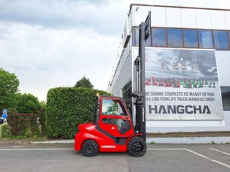 Four wheel front forklift Hangcha XF35D-2