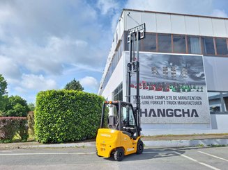 Four wheel front forklift Hangcha XE18i