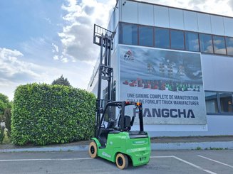 Four wheel front forklift Hangcha AE25-I - 10