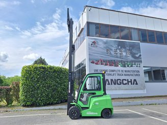 Four wheel front forklift Hangcha AE25-I