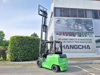 Four wheel front forklift Hangcha AE35-I