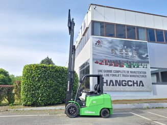 Four wheel front forklift Hangcha AE35-I