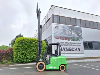 Four wheel front forklift Hangcha AE35-I