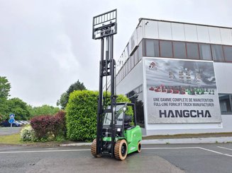 Four wheel front forklift Hangcha AE35-I