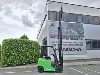 Four wheel front forklift Hangcha AE15-I
