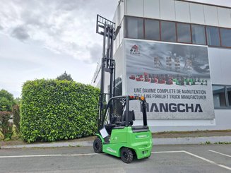 Four wheel front forklift Hangcha AE15-I