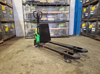 Pedestrian pallet truck Hangcha CBD15-CI