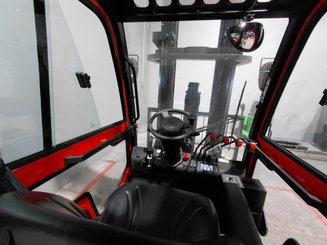 Four wheel front forklift Hangcha XF35D-2 (CPCD35-X2H7F1)